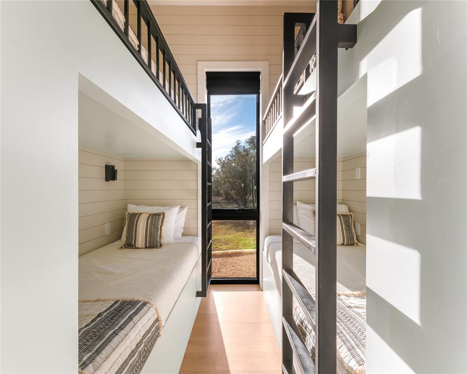 Ranch Estate - Residential