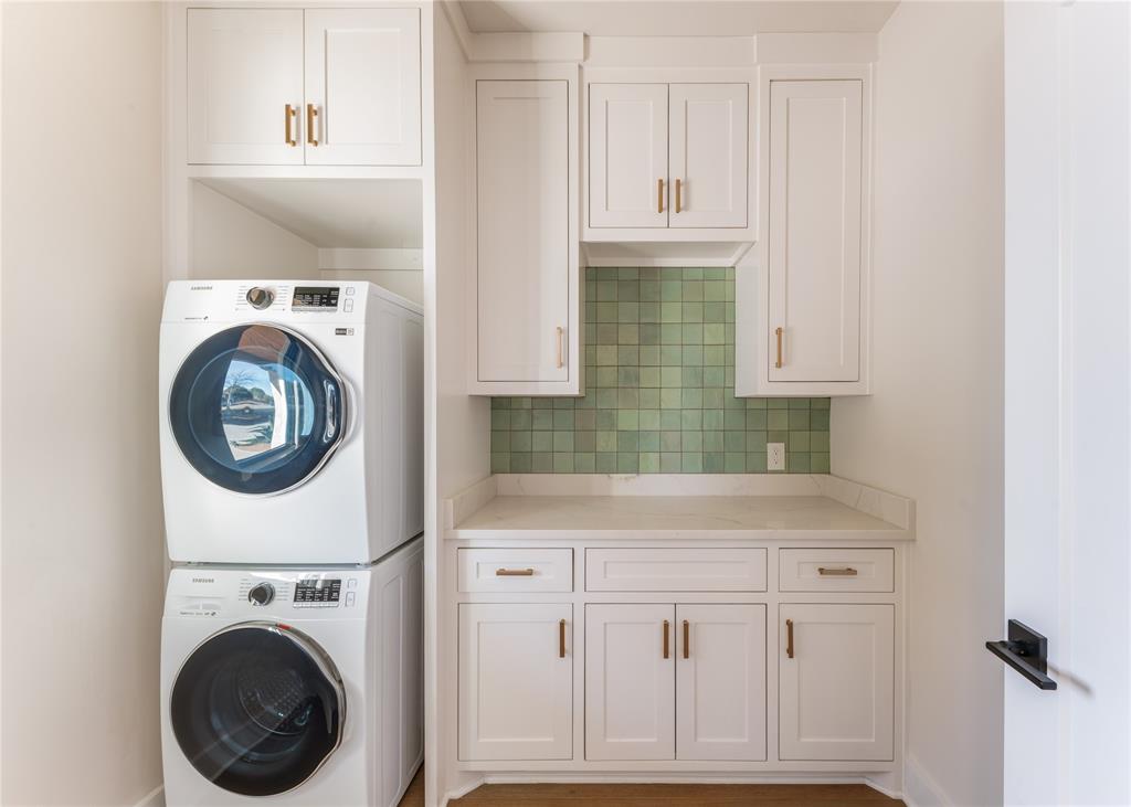 Ranch Estate - Residential