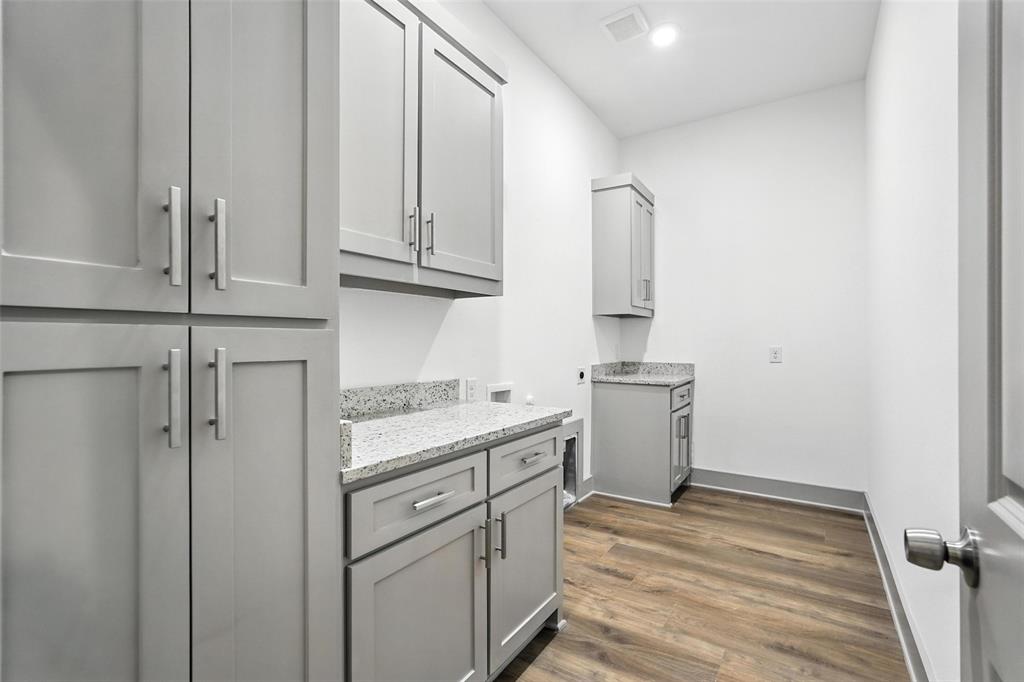 SKYLINE ESTATES 1ST INST - Residential