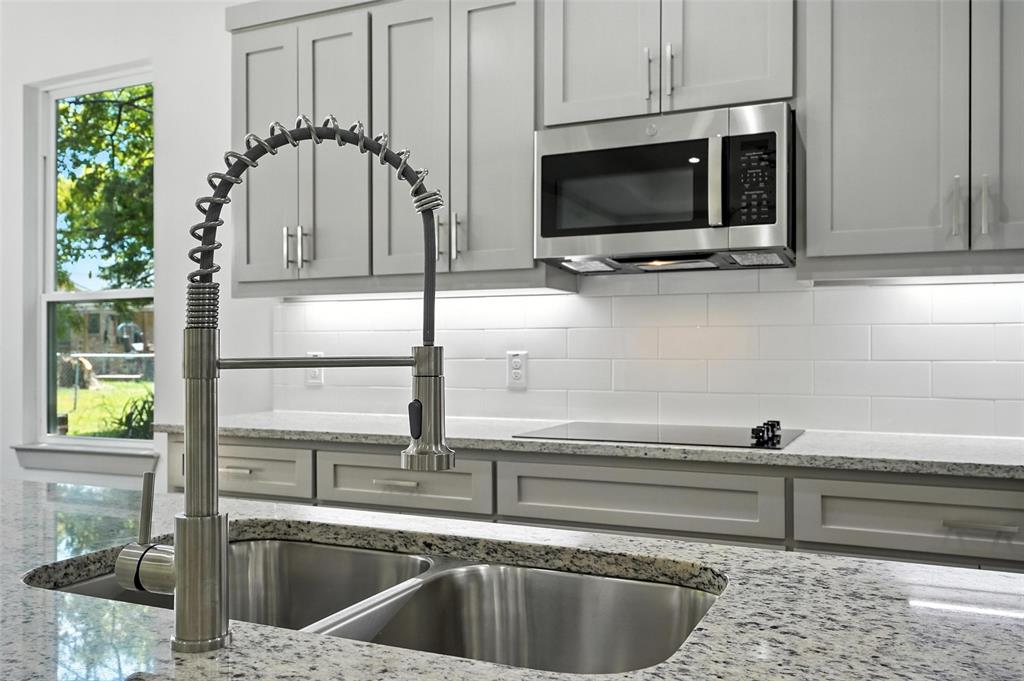 SKYLINE ESTATES 1ST INST - Residential