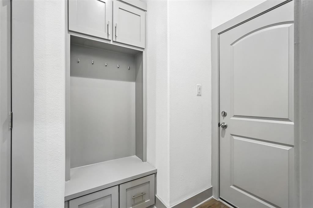 SKYLINE ESTATES 1ST INST - Residential