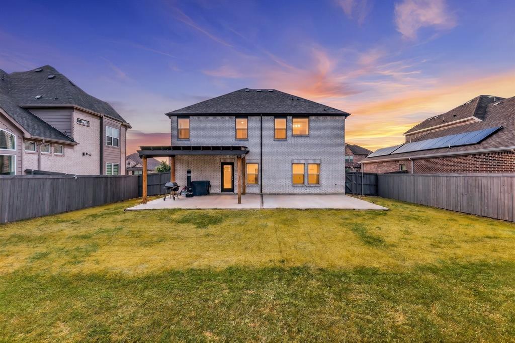 6953 Prairieside Trail