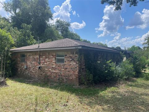 Tiny photo for 188 Pryor Street, Rusk, TX 75785 (MLS # 21100596)