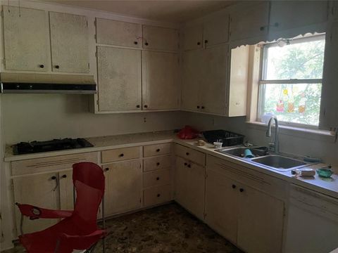 Tiny photo for 188 Pryor Street, Rusk, TX 75785 (MLS # 21100596)