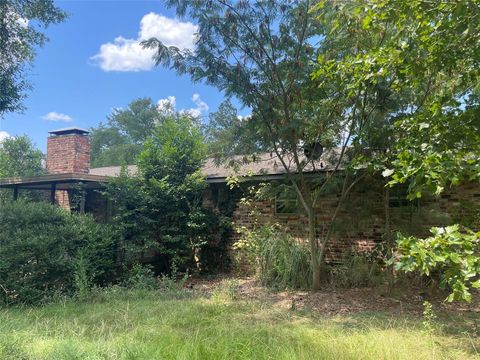 Tiny photo for 188 Pryor Street, Rusk, TX 75785 (MLS # 21100596)