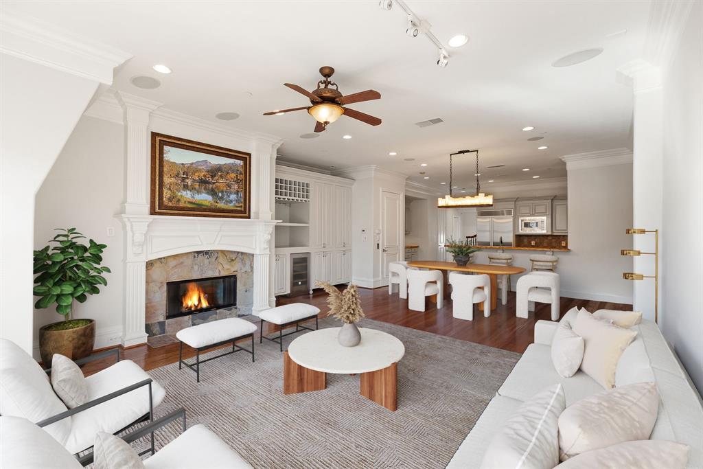 Lexington State Thomas - Residential