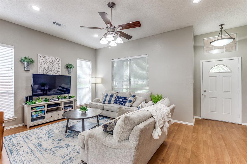 8594 Creekview Drive