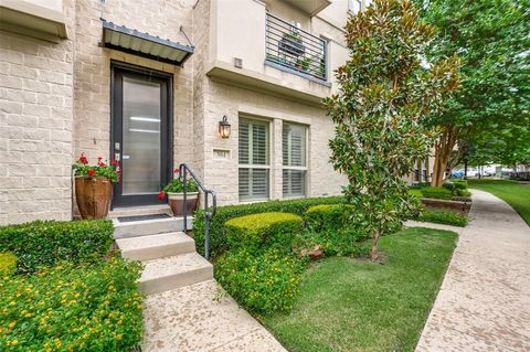 Photo of 7333 Valley View Lane #304, Dallas, TX 75240 (MLS # 21301893)