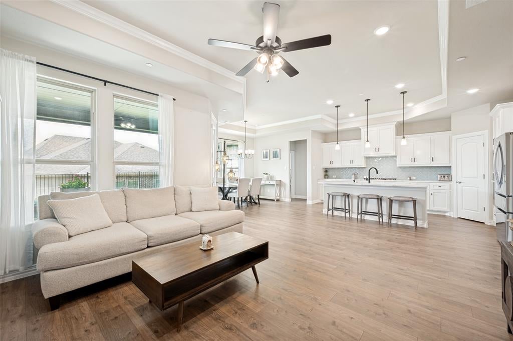 4300 Carrera Drive