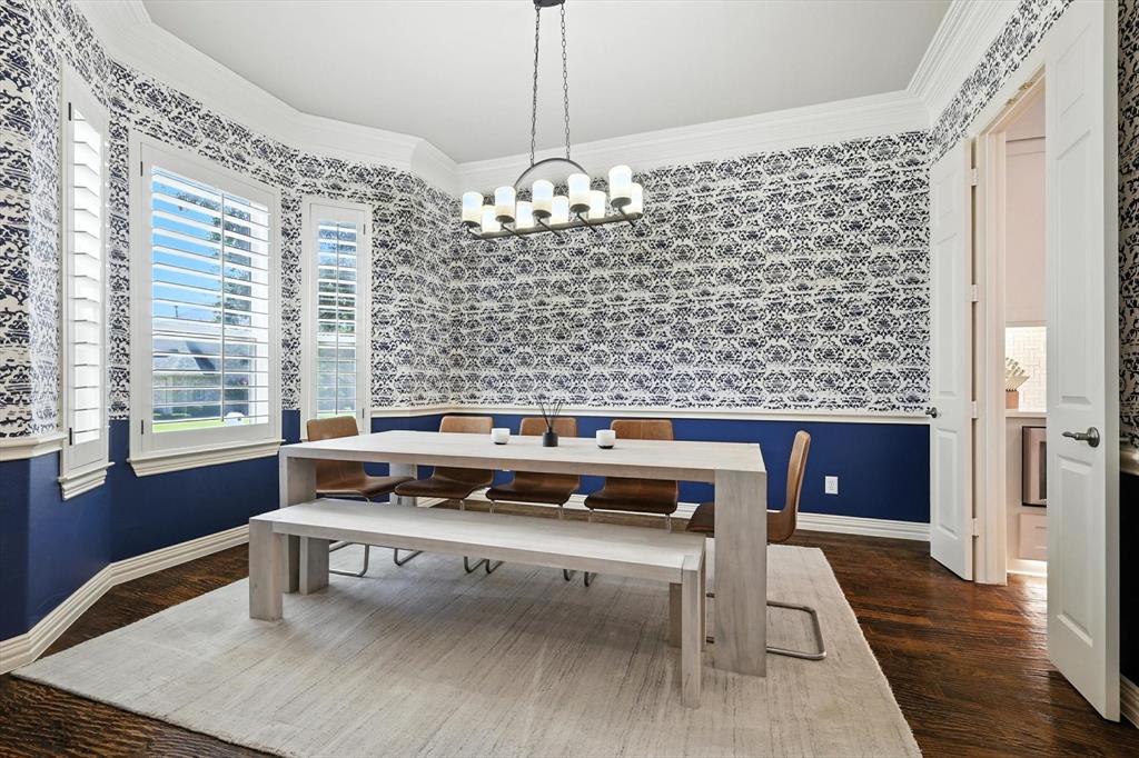 2354 Clearspring Drive N