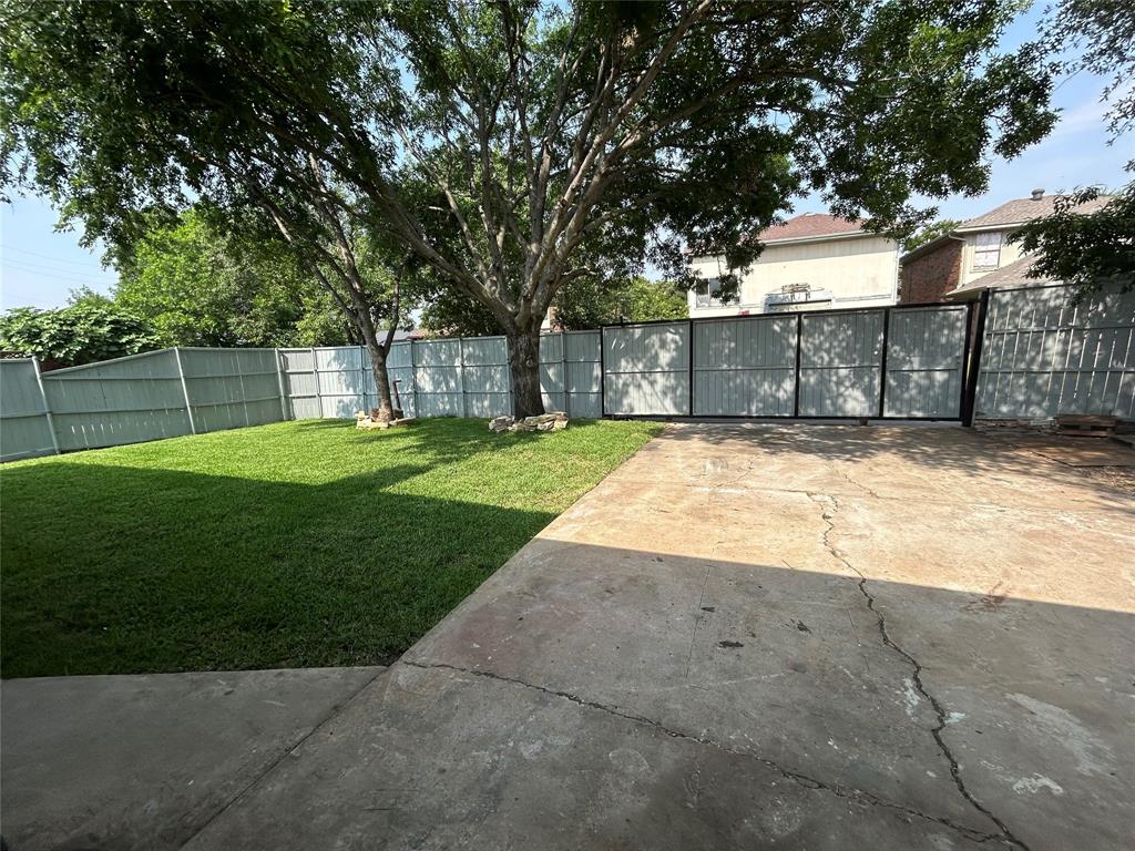 2835 Panorama Drive