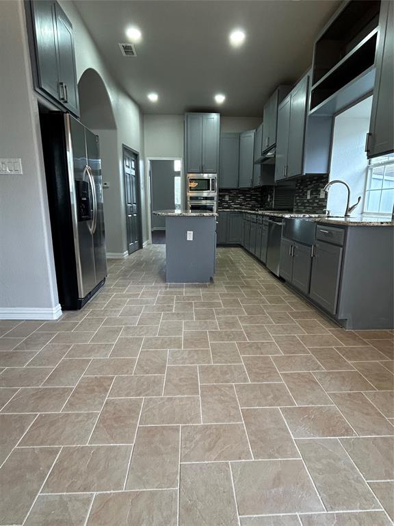 2835 Panorama Drive