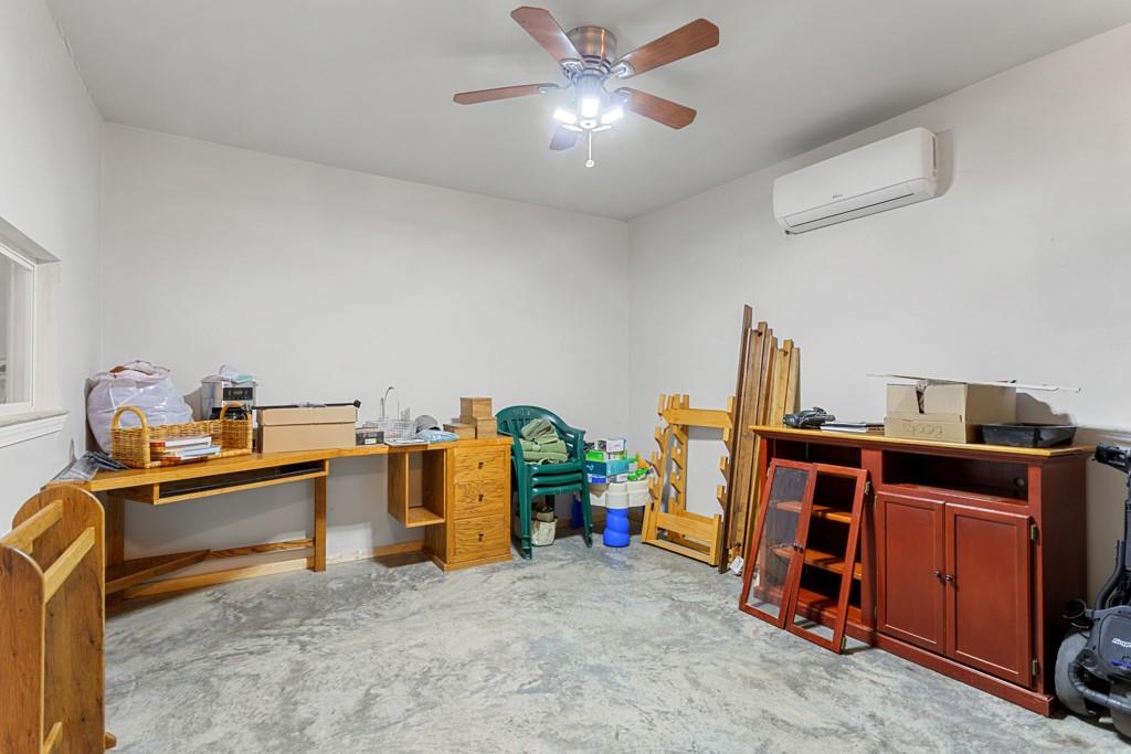 POST OAK MEADOWS - Residential