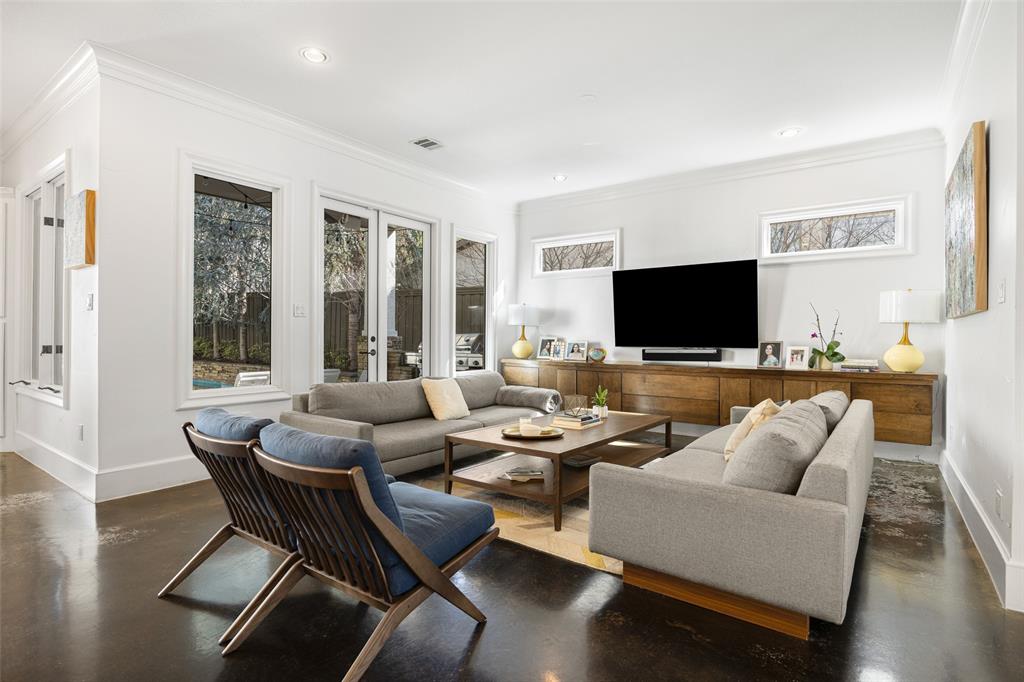 Lakeway - Residential