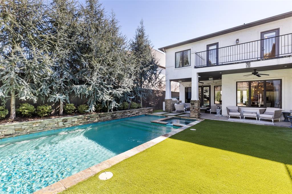 Lakeway - Residential