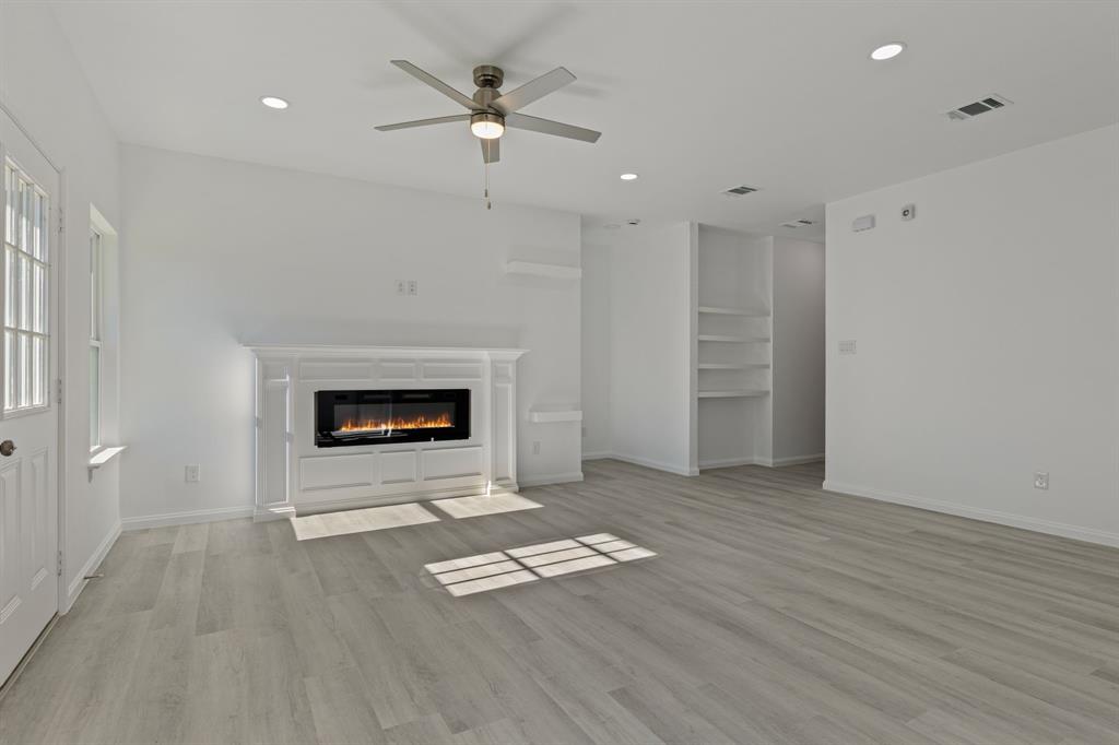 Oak Trail Shores sec C - Residential