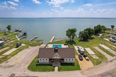 A home in Kerens