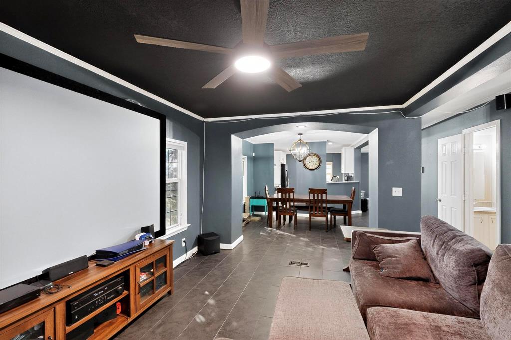 John B Dupuy Surv Abs 202 - Residential