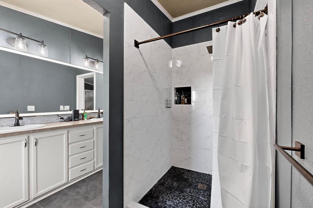 John B Dupuy Surv Abs 202 - Residential