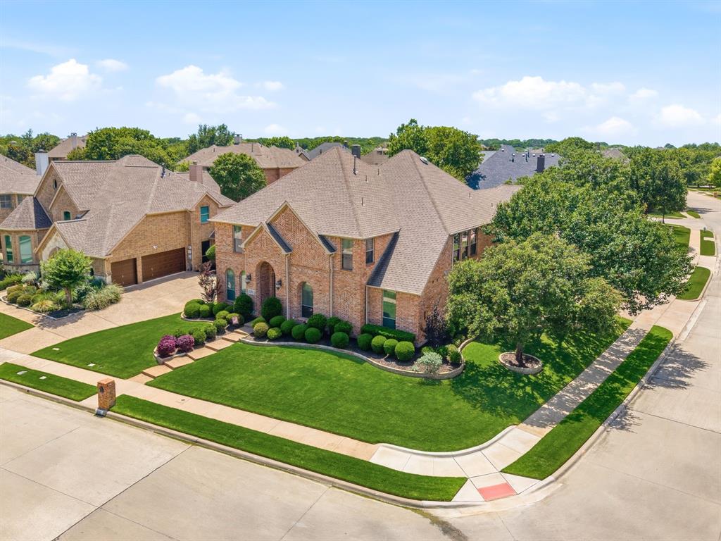 800 Sandy Trail