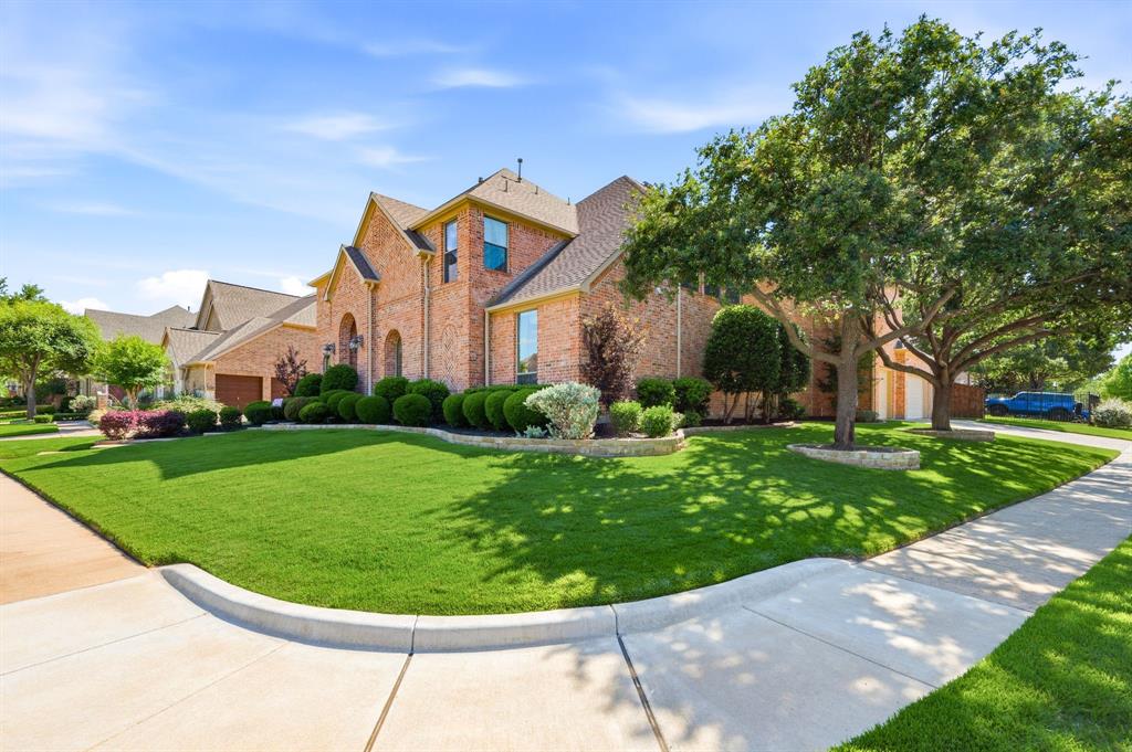 800 Sandy Trail