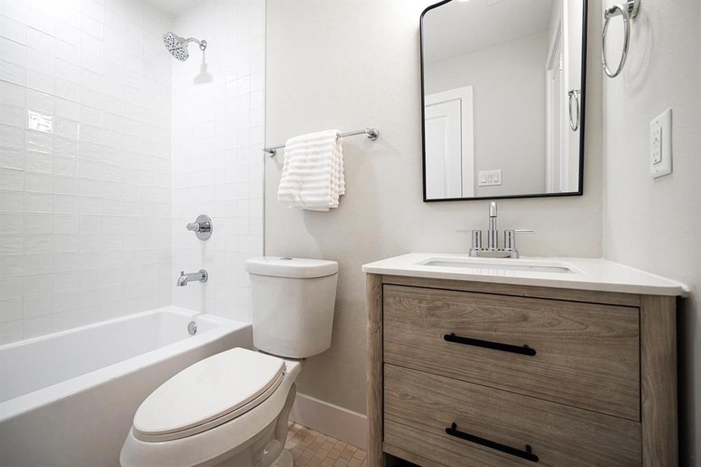 Midway Hills 6 6th Instl - Residential