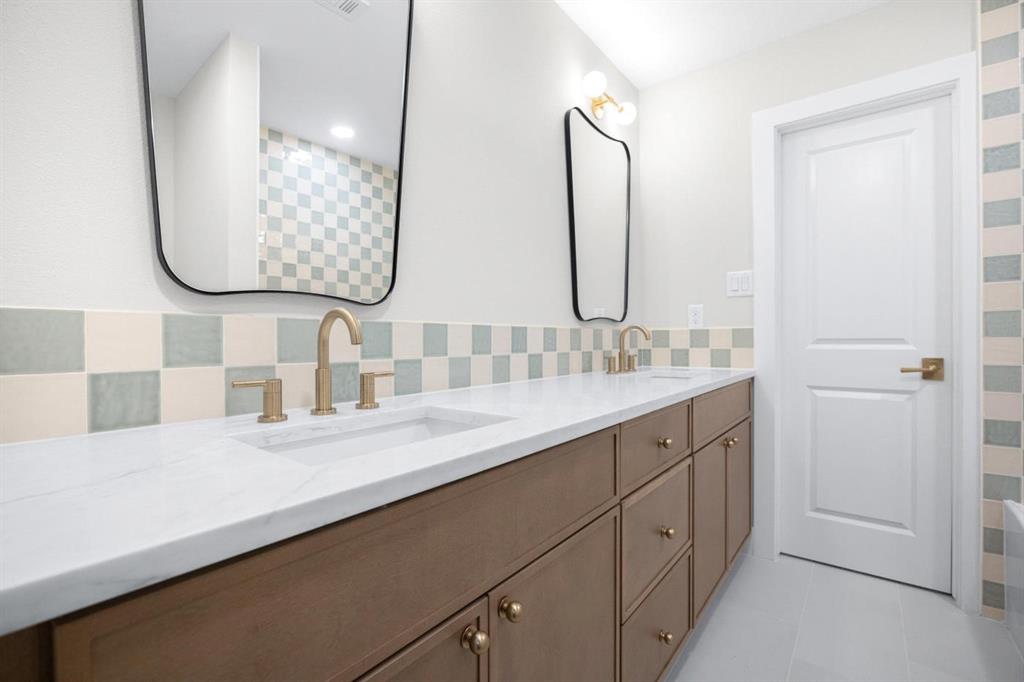 Midway Hills 6 6th Instl - Residential