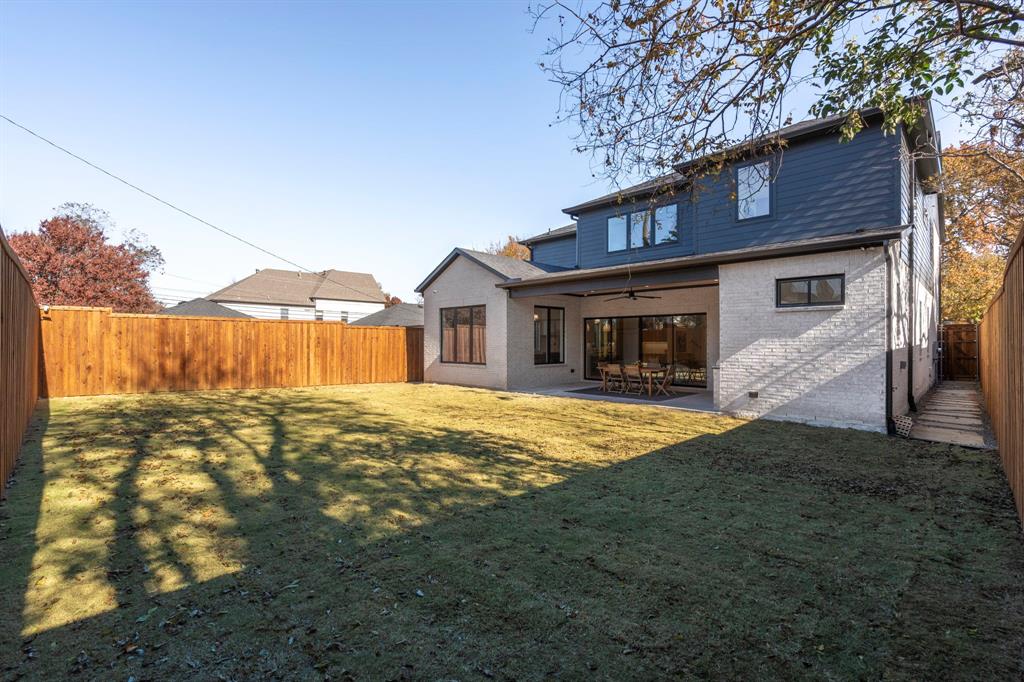 Wilshire Summit - Residential