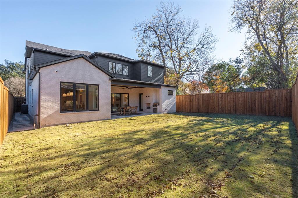 Wilshire Summit - Residential