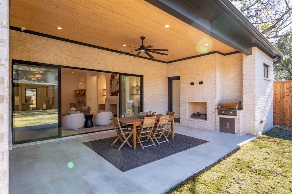 Wilshire Summit - Residential