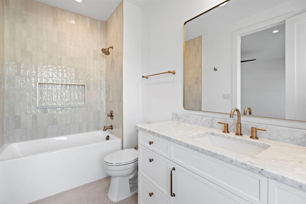 Wilshire Summit - Residential