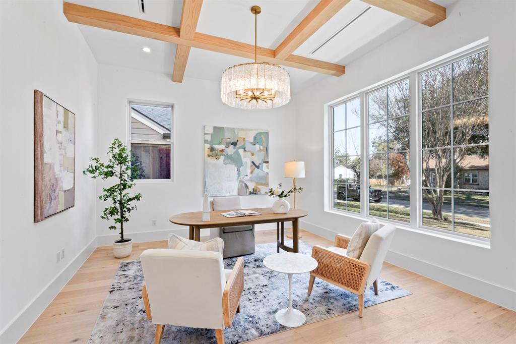 Wilshire Summit - Residential