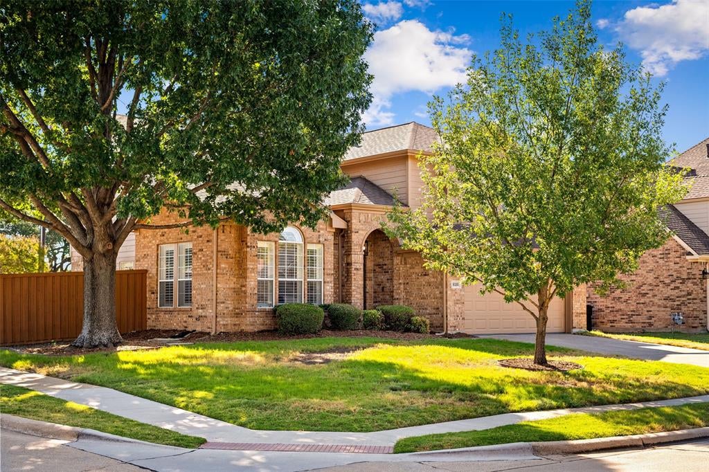 Photo of 8120 Tavaros Drive, Plano, TX 75024 (MLS # 21372786)
