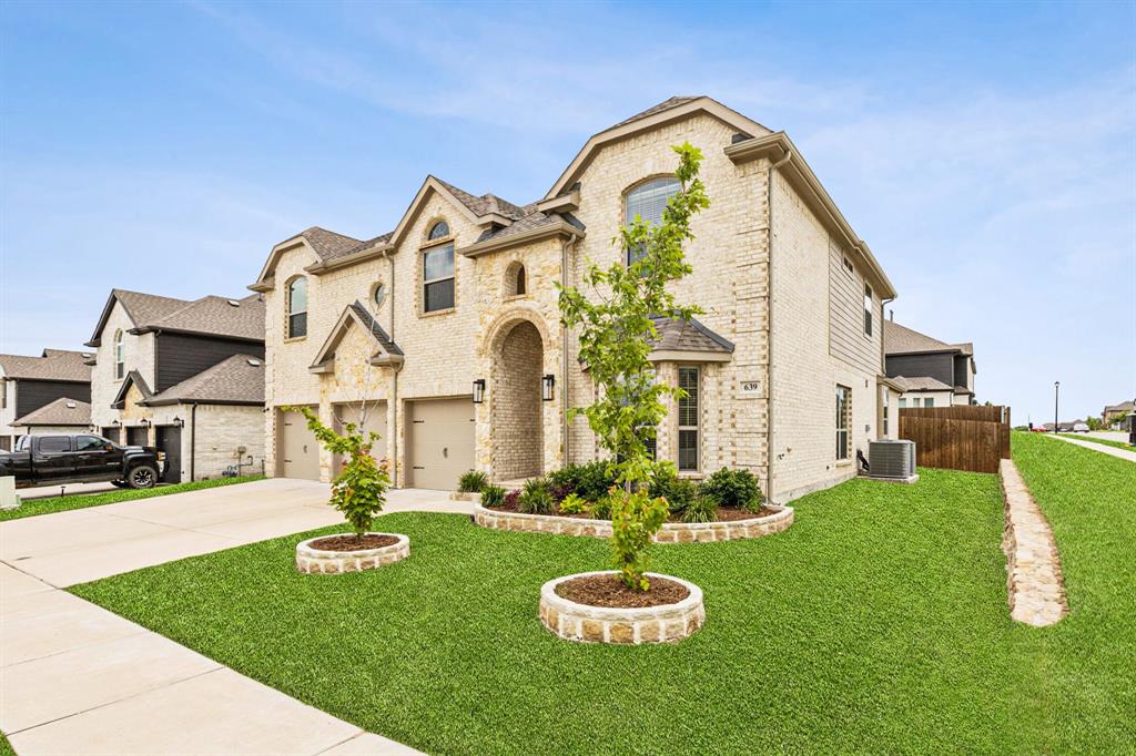 639 Cirrus Lane