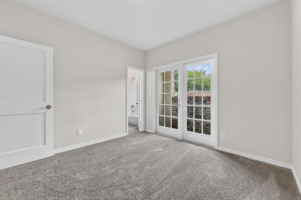 Lovers Lane Condos Ph 01 04 - Residential