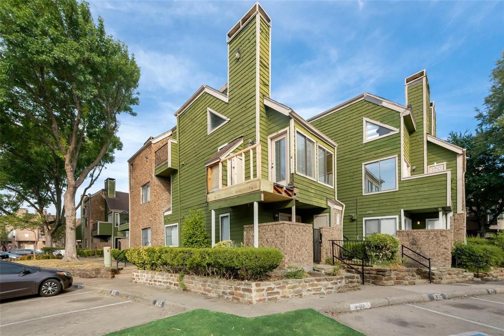 Richland Trace Condos - Residential