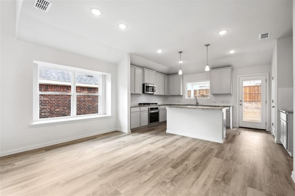 Bel Air Village - Residential