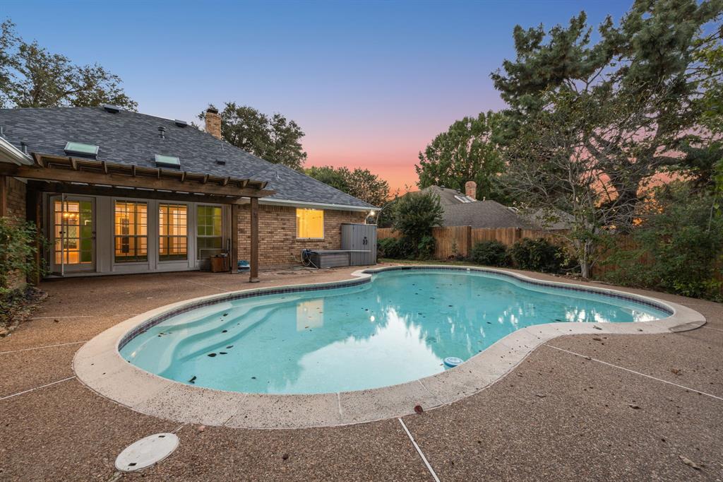 Trail Lake - Residential