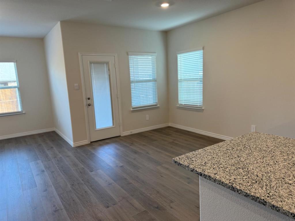 Williamsburg Ph 3b - Residential Lease