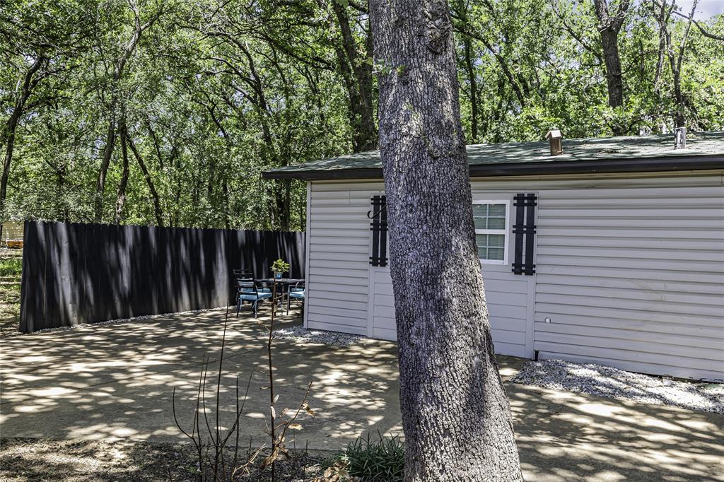 Rockerfellow Add - Residential Lease