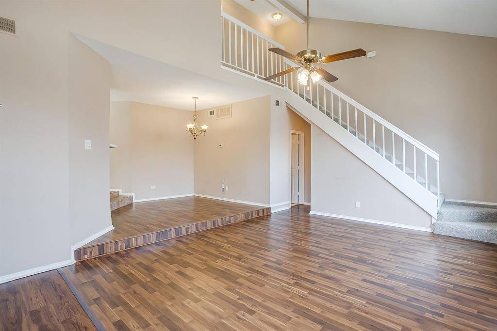 Ridgmar Crossroads Condo - Residential