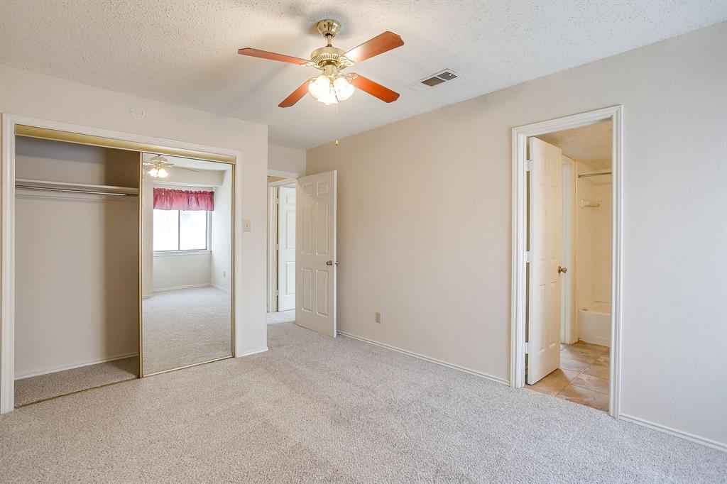 Ridgmar Crossroads Condo - Residential