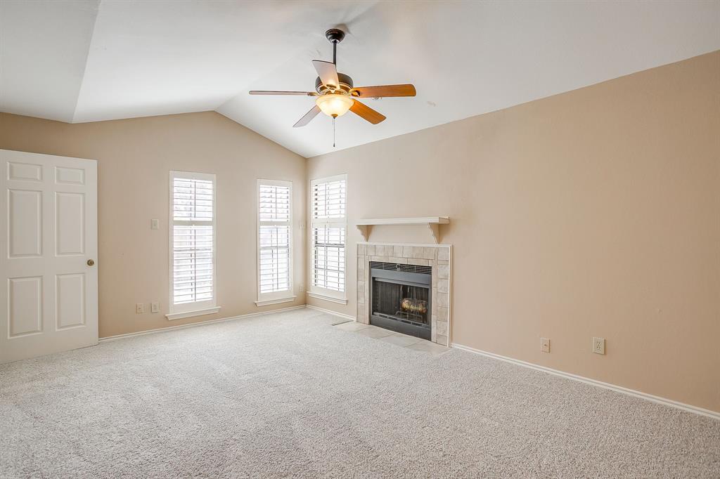 Ridgmar Crossroads Condo - Residential