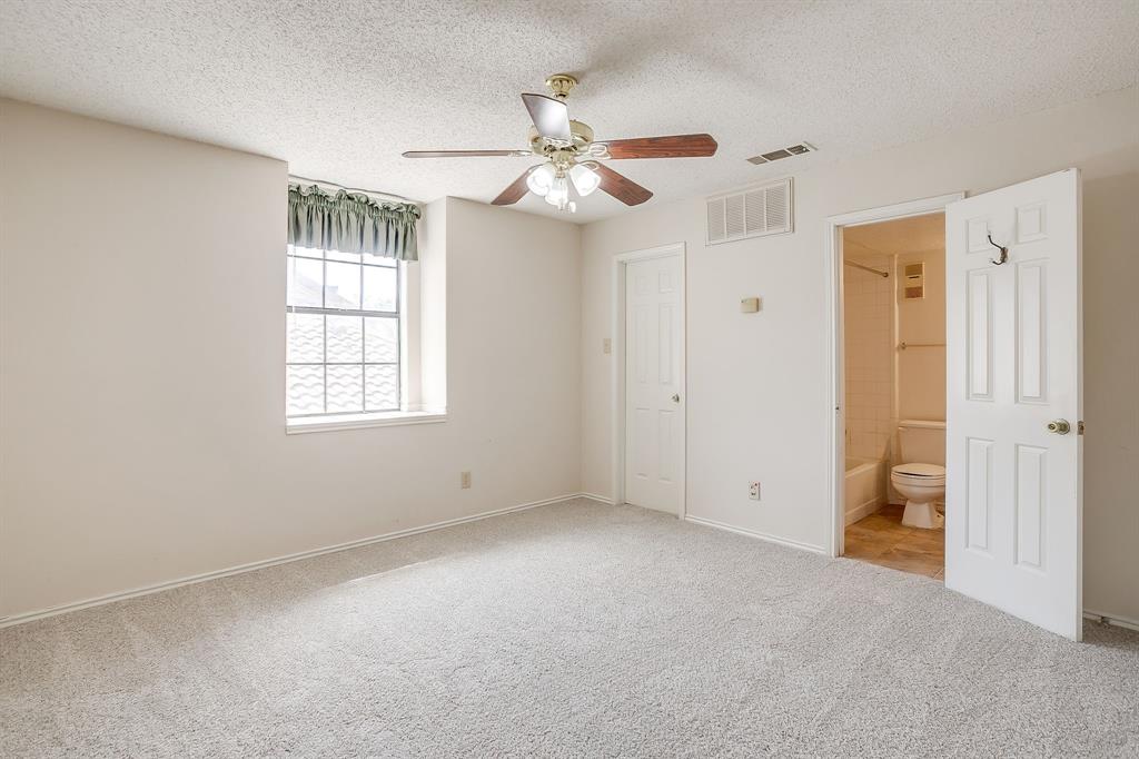 Ridgmar Crossroads Condo - Residential