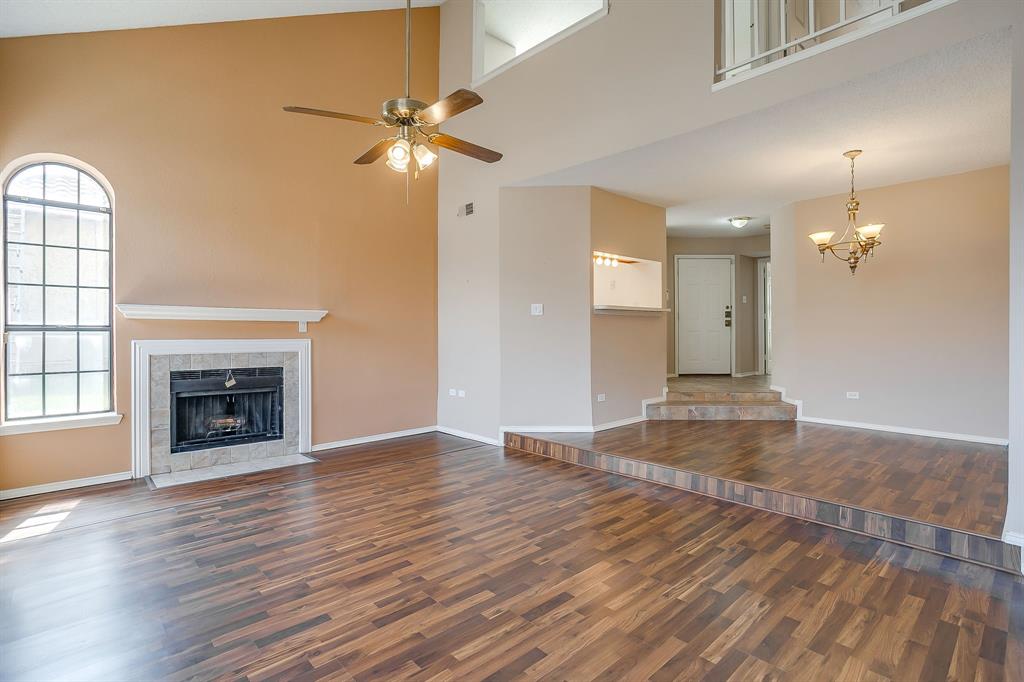 Ridgmar Crossroads Condo - Residential