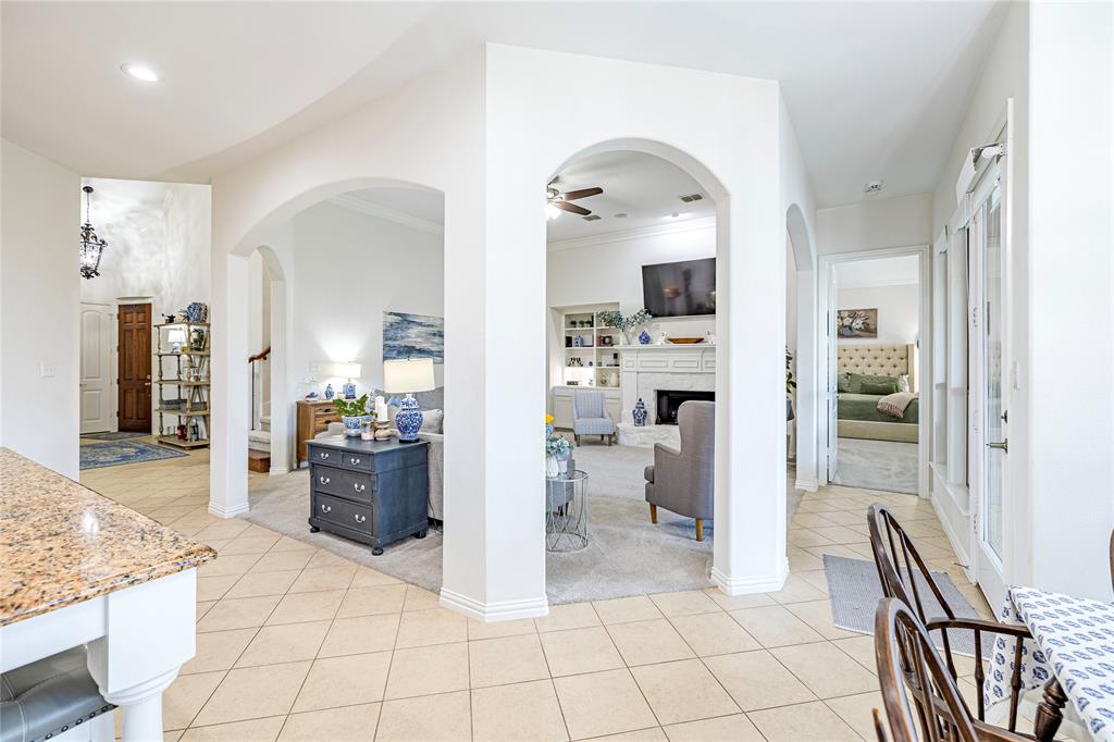 2911 Tracy Lynn Lane