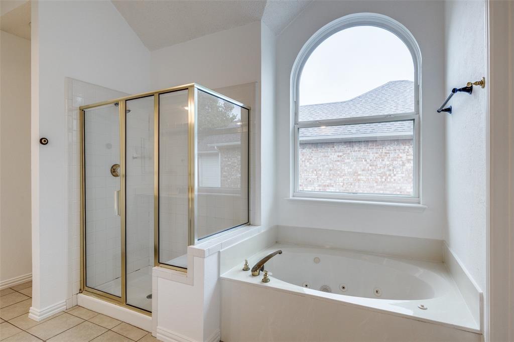 Los Prados Estates - Residential