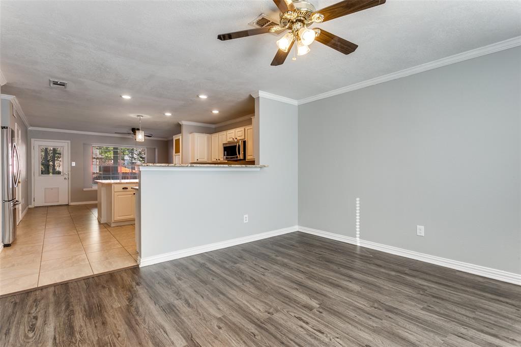 Creekview Village Ph 3 - Residential Lease