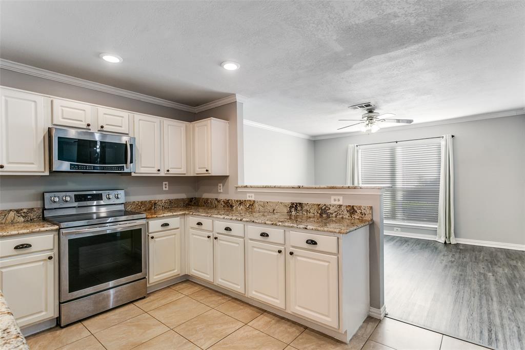 Creekview Village Ph 3 - Residential Lease