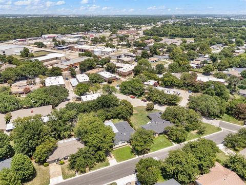 Tiny photo for 6517 Jameson Street, Richland Hills, TX 76118 (MLS # 21341221)